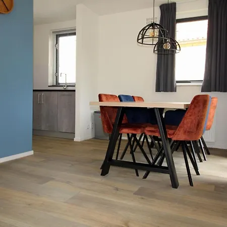 Broeckhuys Lakeview Vip Bungalows 6p With Sauna Aan Het Water Met Wijds Uitzicht *