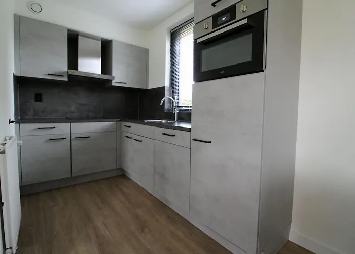 Broeckhuys Lakeview Vip Bungalows 6p With Sauna Aan Het Water Met Wijds Uitzicht Ewijk