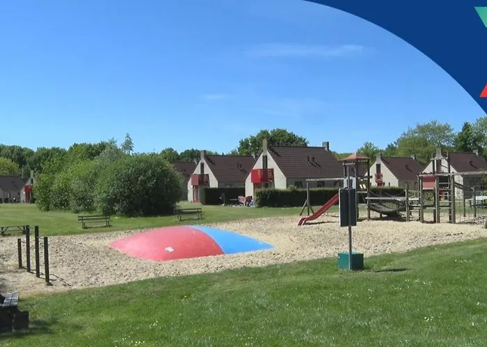 Broeckhuys Lakeview Vip Bungalows 6p With Sauna Aan Het Water Met Wijds Uitzicht Ewijk