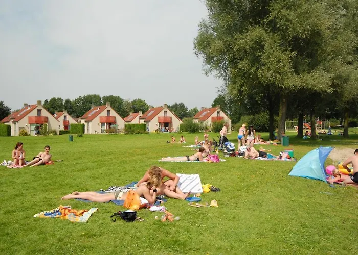Broeckhuys Lakeview Vip Bungalows 6p With Sauna Aan Het Water Met Wijds Uitzicht Otel Ewijk