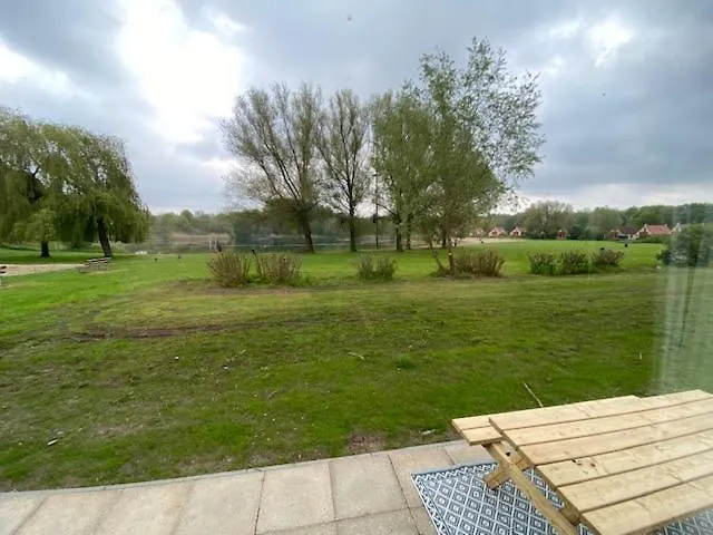 Broeckhuys Lakeview Vip Bungalows 6p With Sauna Aan Het Water Met Wijds Uitzicht Otel