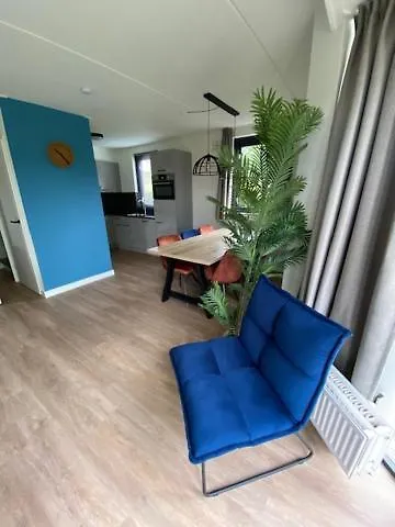 Otel Broeckhuys Lakeview Vip Bungalows 6p With Sauna Aan Het Water Met Wijds Uitzicht Ewijk