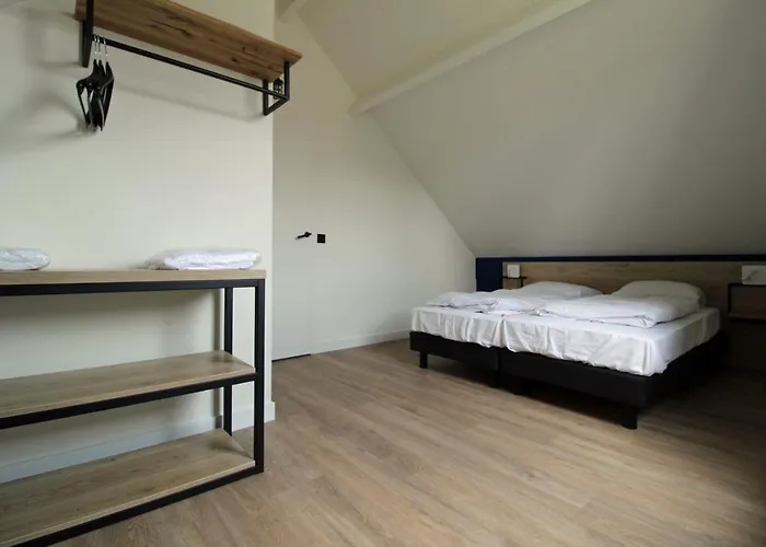 호텔 Broeckhuys Lakeview Vip Bungalows 6p With Sauna Aan Het Water Met Wijds Uitzicht