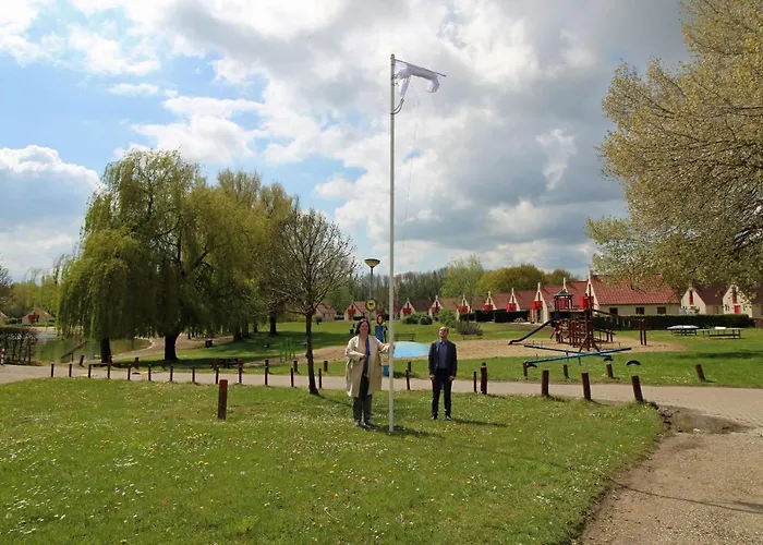 Broeckhuys Lakeview Vip Bungalows 6p With Sauna Aan Het Water Met Wijds Uitzicht Ewijk