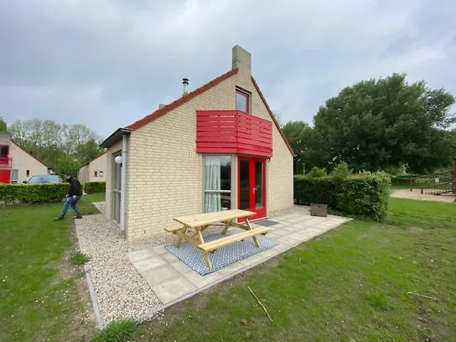 호텔 Broeckhuys Lakeview Vip Bungalows 6p With Sauna Aan Het Water Met Wijds Uitzicht